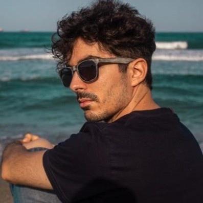 Javi S.