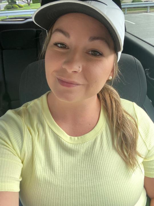 Lindsay Hrbek