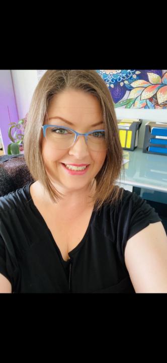 Lisa Barnhart