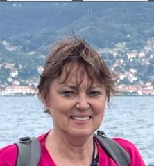 Elis Salátová