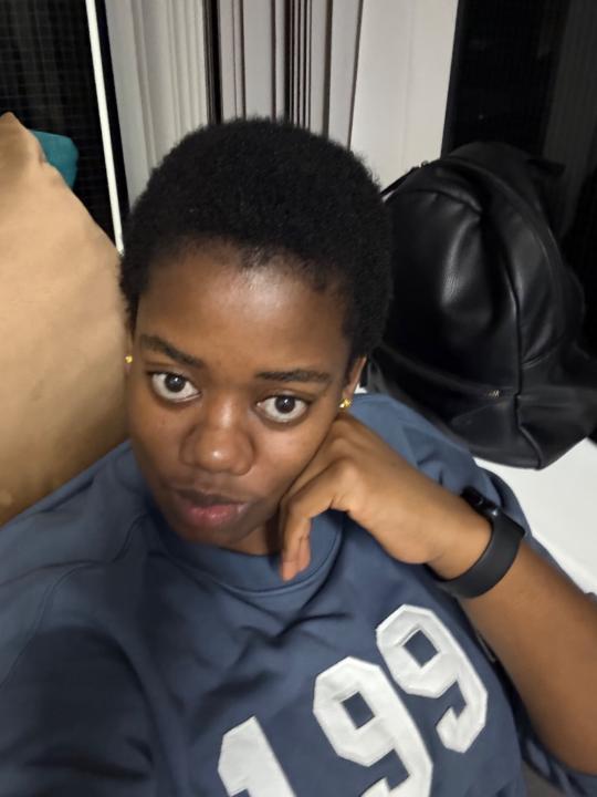 Patience Ezenwa isineyi