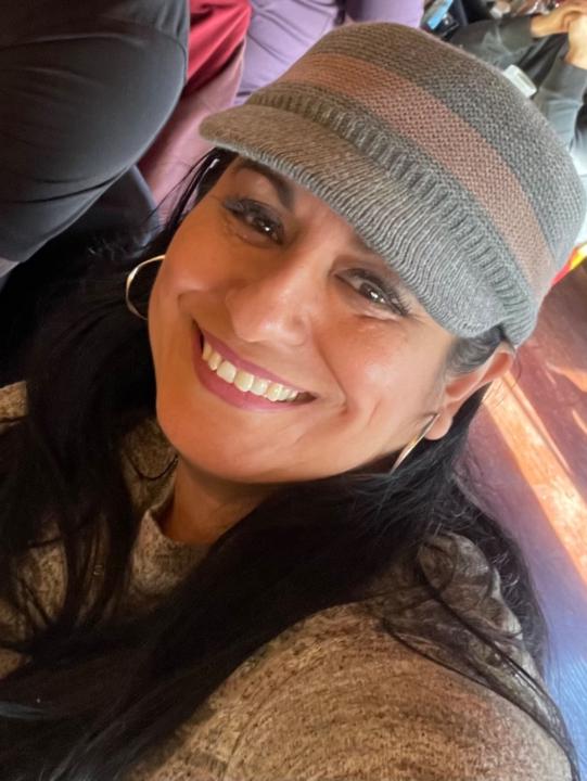 Laura Peralta-Flores