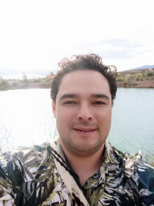 Jorge  Luis León Bustos