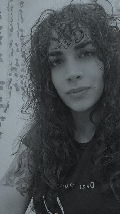 Nuria López
