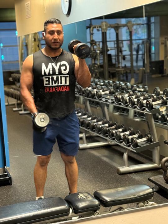 Victor Giovanni Castro Hernandez