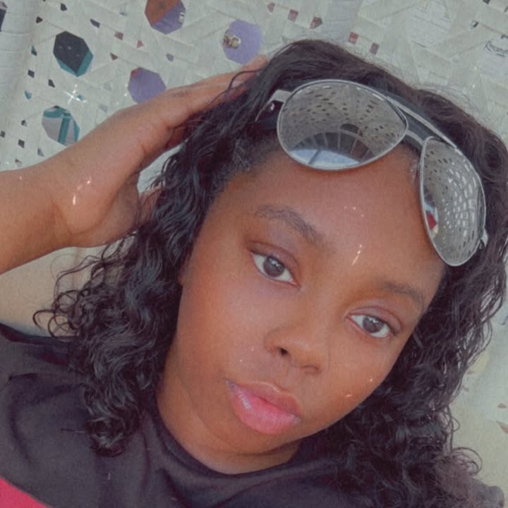Nia Almond