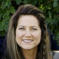 Dana Ficker