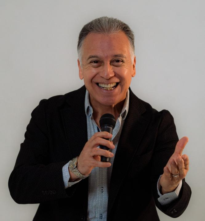 José Elizondo