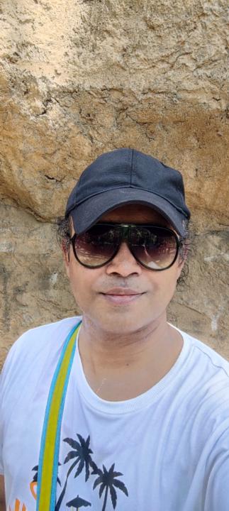 Manoj Sanghvi