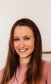 Iveta Strnadová