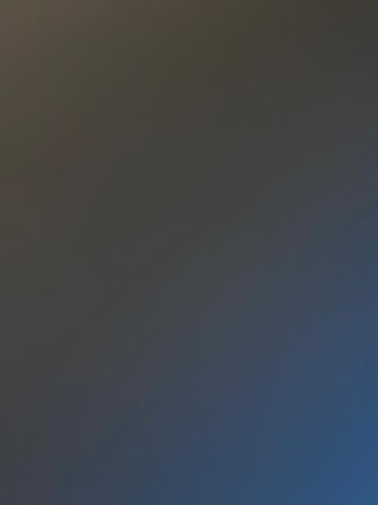 M M