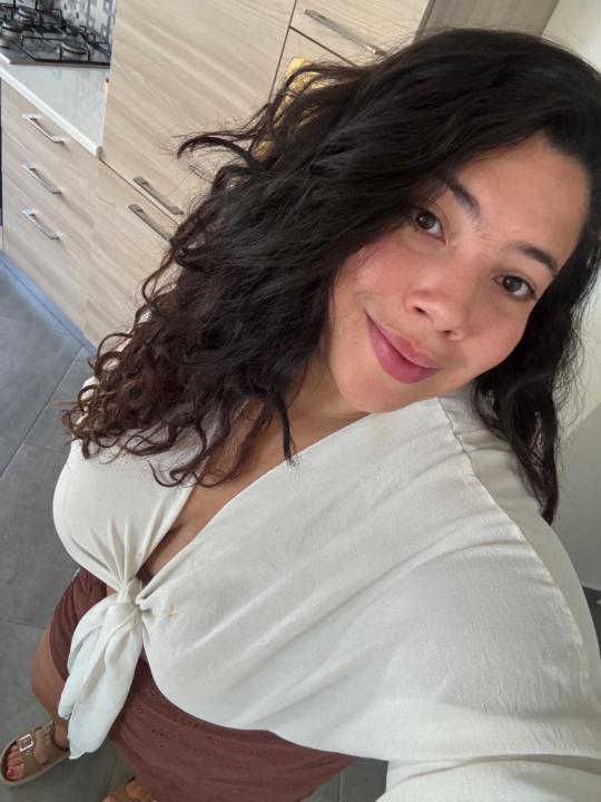 Scarlet Salazar