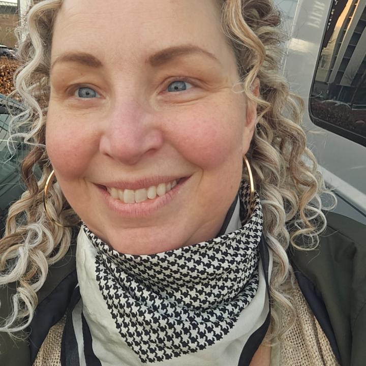 Marie Dam Larsen