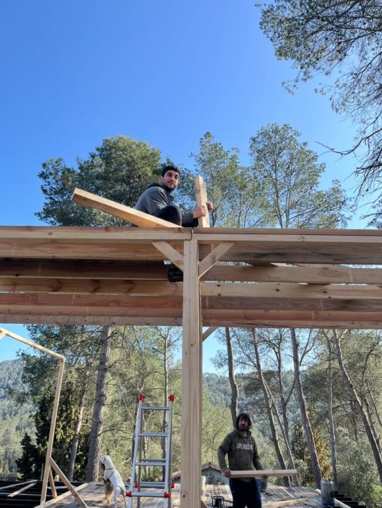 De la madera a la IA: Construyendo en los dos mundos.