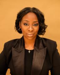 Angela Holmes