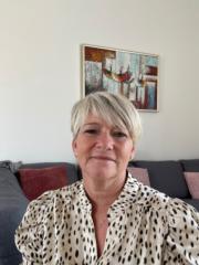 Helle Borlund