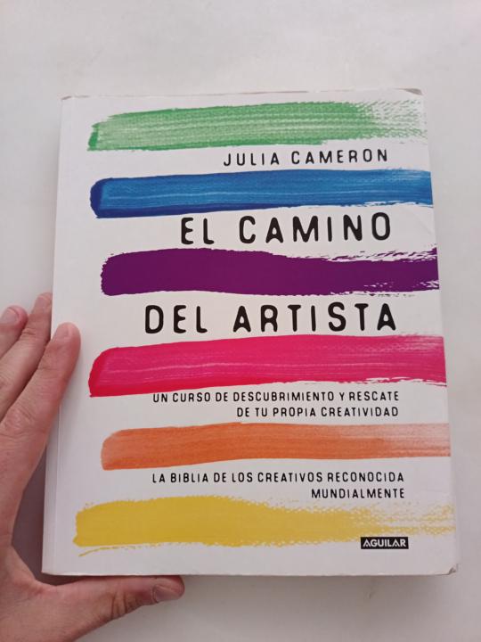 " El camino del artista" Un sendero estoico hacia la creatividad.