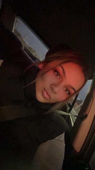 Hollie Kingi