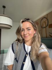Ellie Dobbs