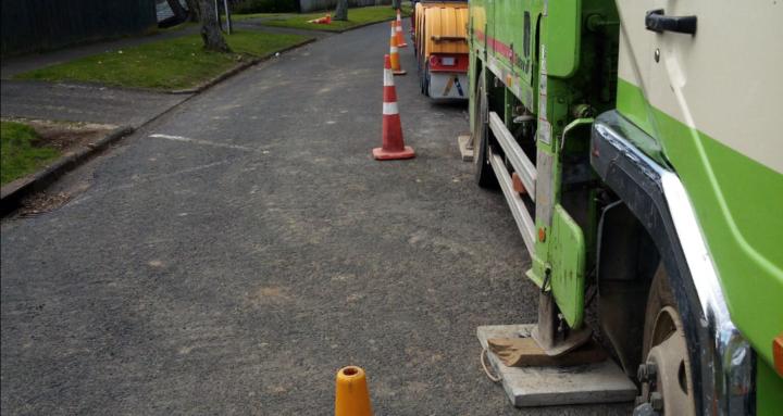 Let's go traffic safe