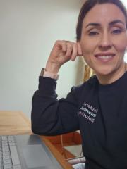 Kim Hand