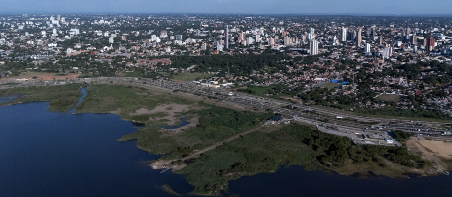 PARAGUAY LIVING