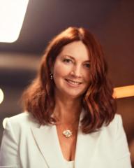 Lori Neville