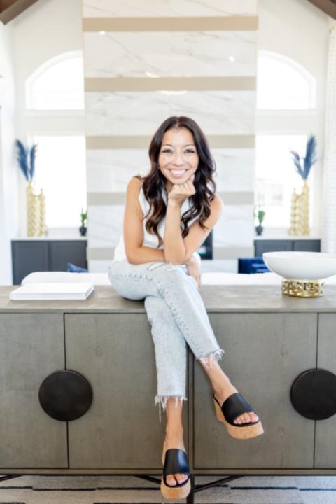 Margie Flores