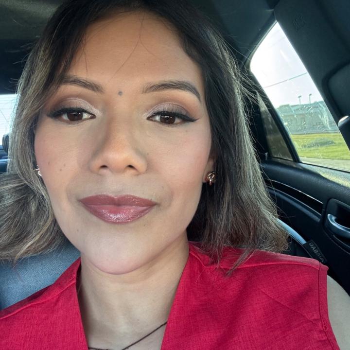 Mayra Barron