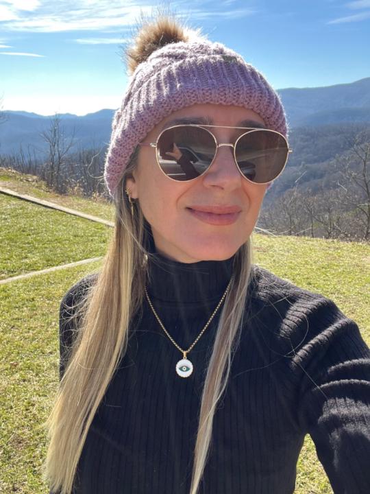 Cynthia Viladons