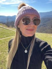 Cynthia Viladons
