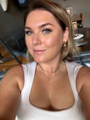 Laura Evans