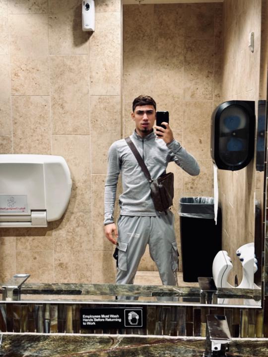 Ronald Llovera