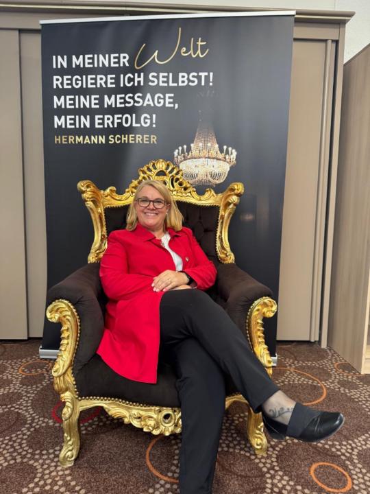 Bettina Schell