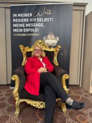 Bettina Schell