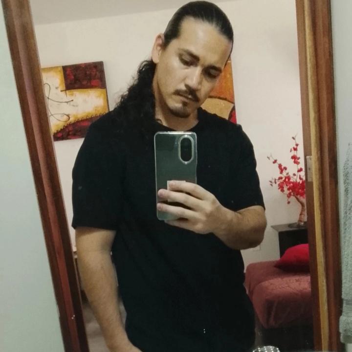 Isaac Sanchez