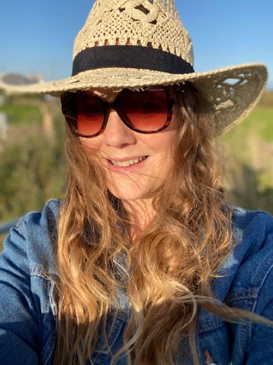 Shari Thompson
