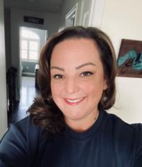 Lisa Pezik