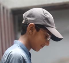 Ayaan Mo