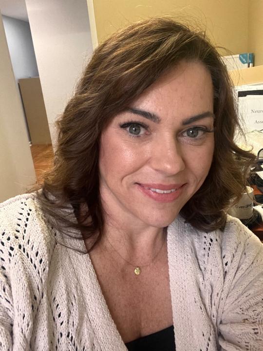 Cynthia Holton