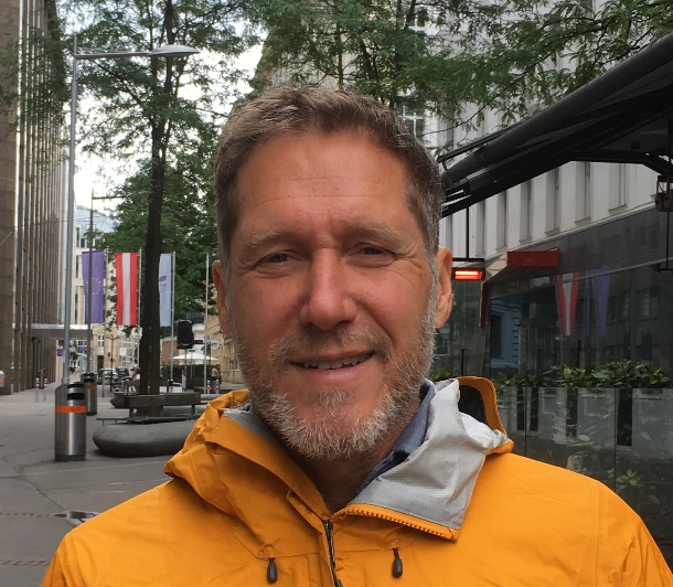 Les Szabo