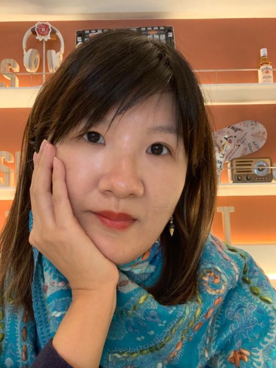 Hsiangling Huang