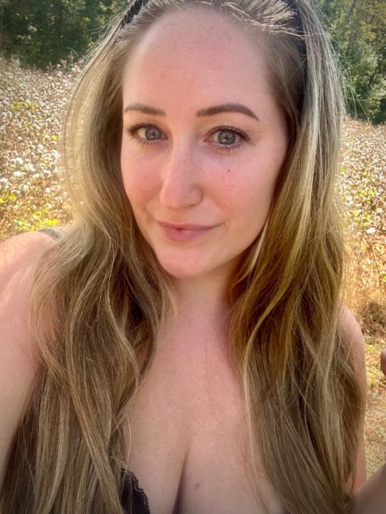 Elizabeth Finch