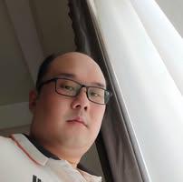 Lew Hua feng