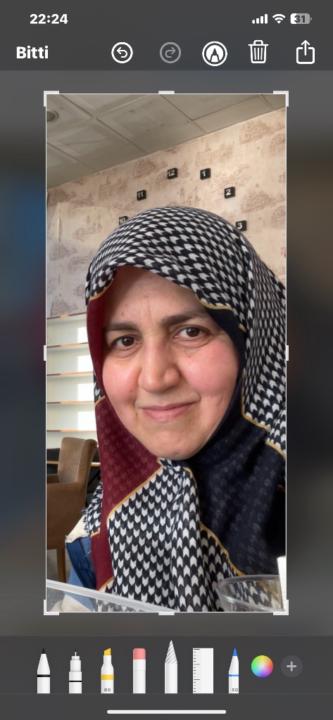 Gülsemi Korkut bıyık