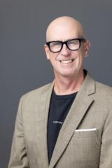 Stephen Embry