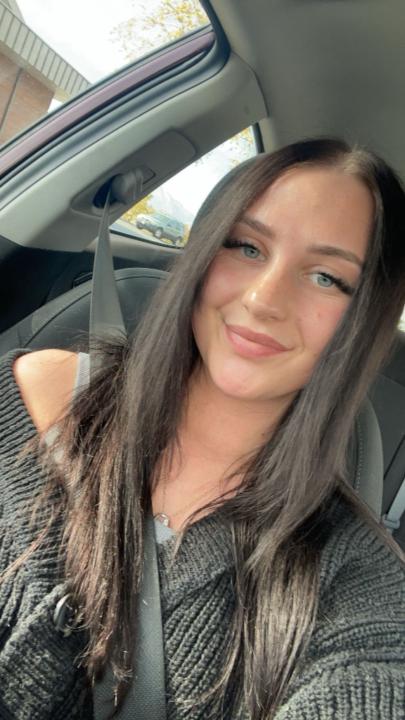 Halle Swider