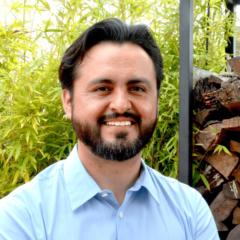 Luis Tovar