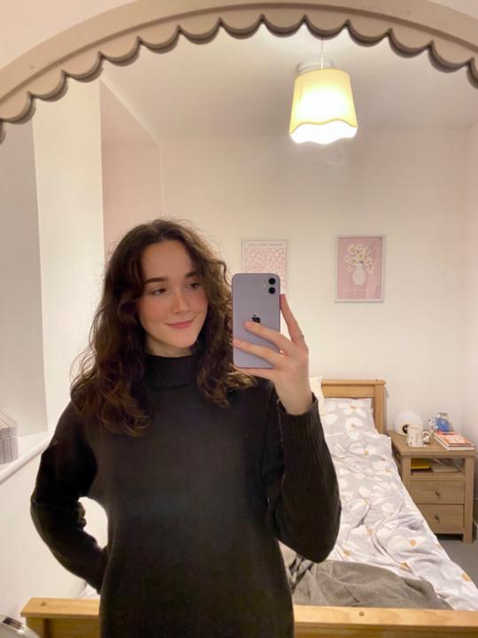 Ellie Cole