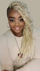 Shoni Smith